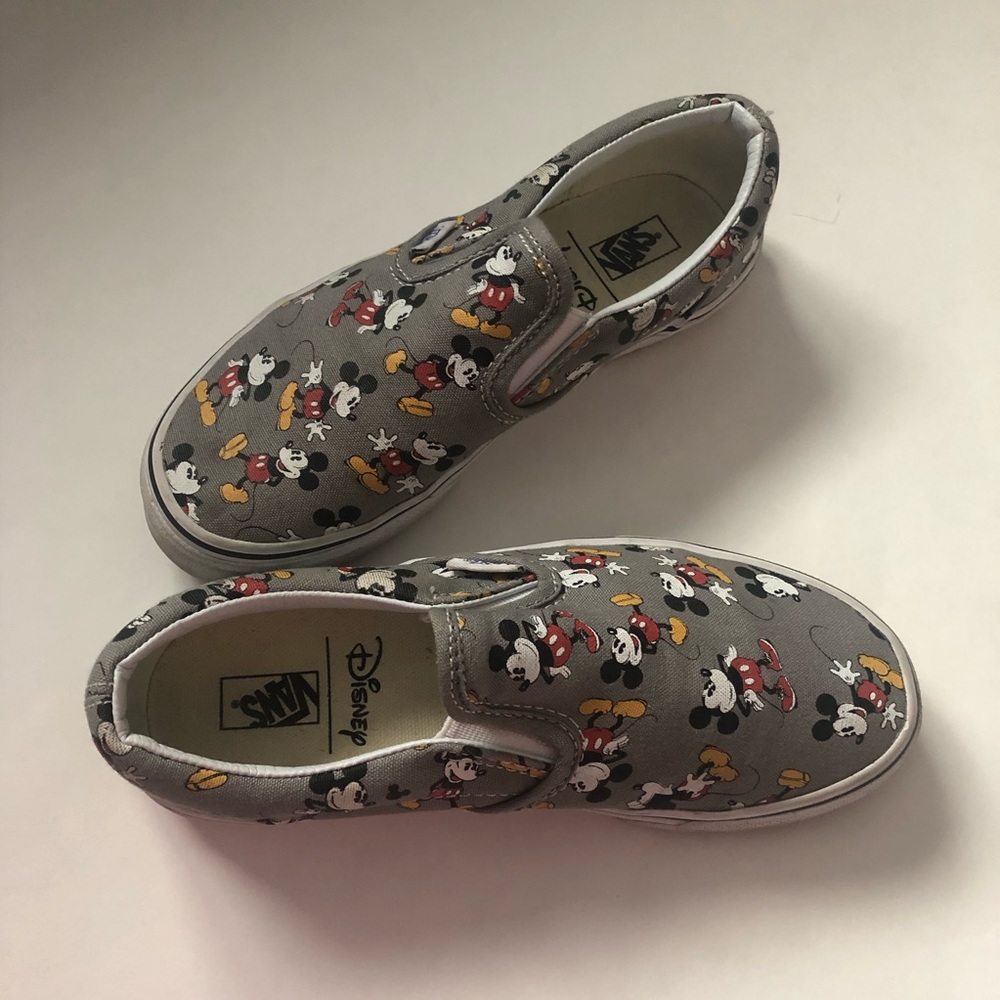 Van’s Mickey Mouse sneakers! SZ Youth 2.5 - Picture 7 of 8